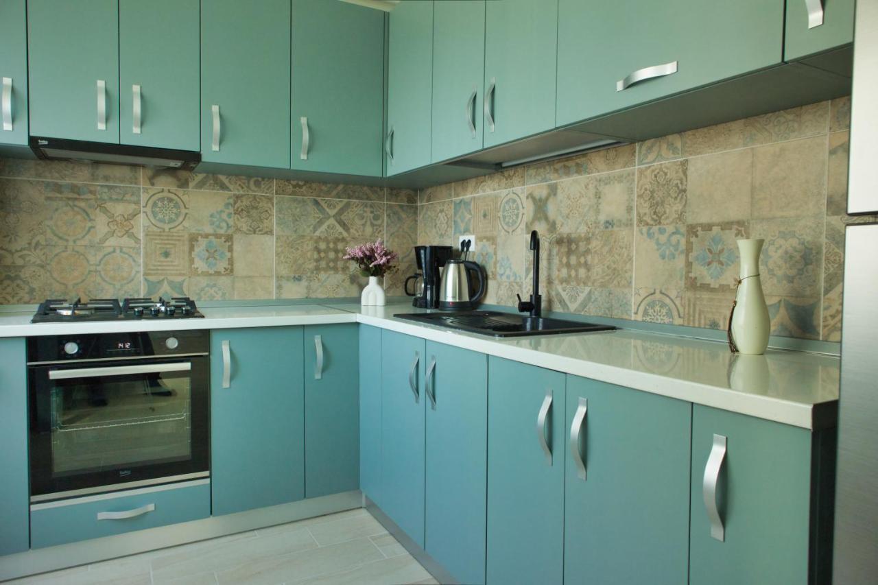 Apartament Cozy Flowers - Fast Wi-fi & Washer-dryer Brașov